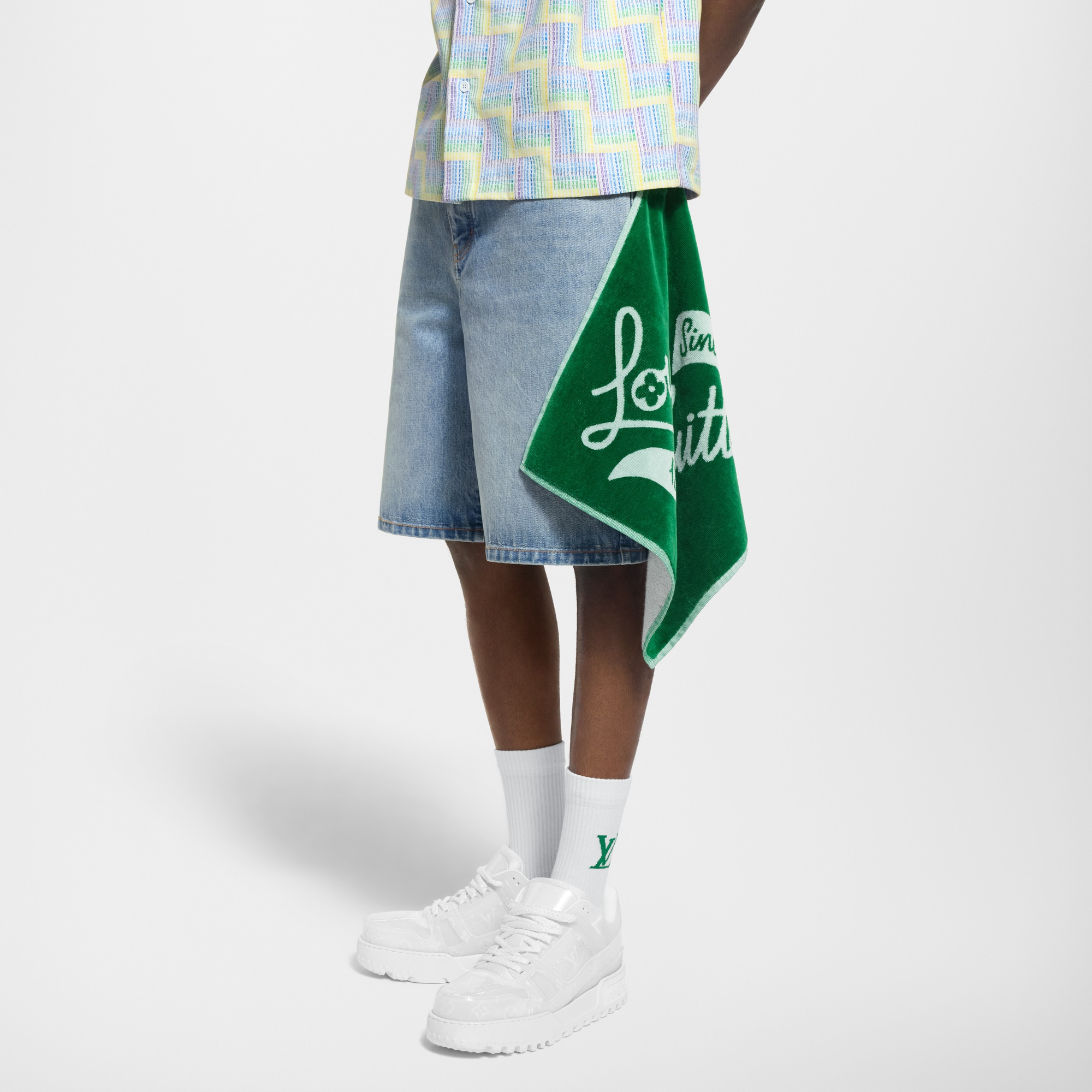 Louis Vuitton タオル　ゴルフ ギフトにも☆芝生のようなグリーン Louis Vuitton ゴルフタオル